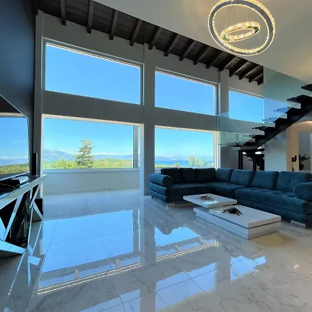 Victoria Hill Hotel Penthouse