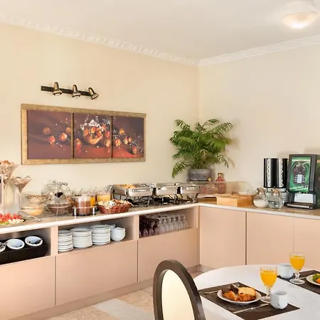 Victoria Hill Hotel Penthouse *